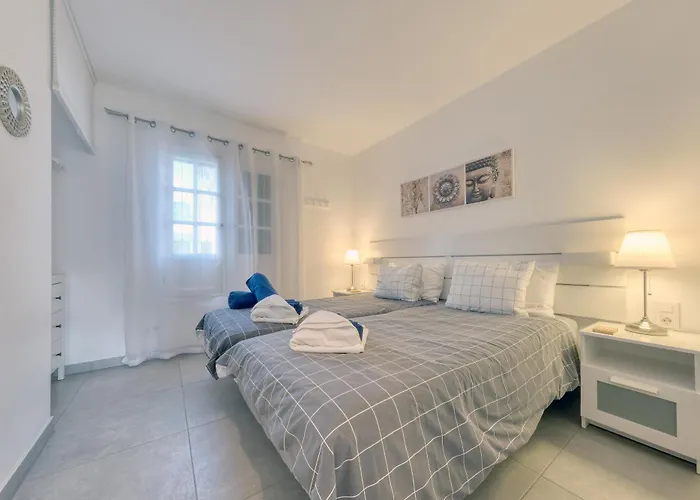 Carpe Diem Apartment - Pool View By Lanzarote Vacation Homes