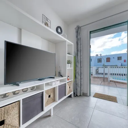 Carpe Diem Apartment - Pool View By Lanzarote Vacation Homes شقة بويرتو ذيل كارمين